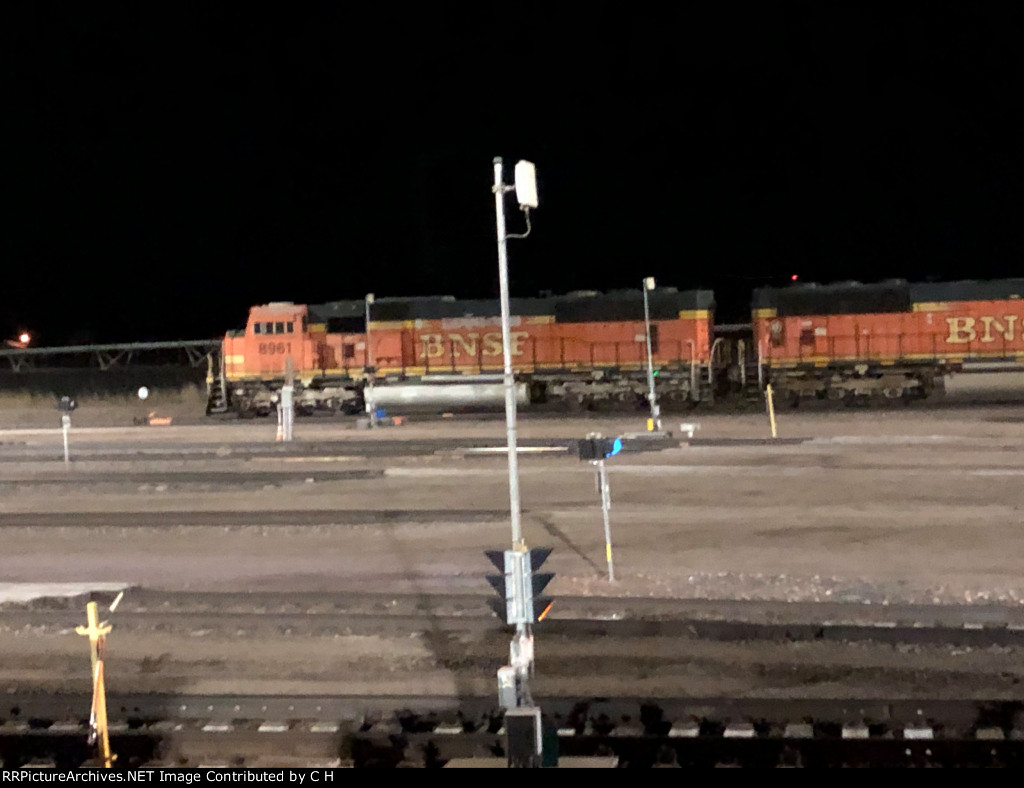 BNSF 8961